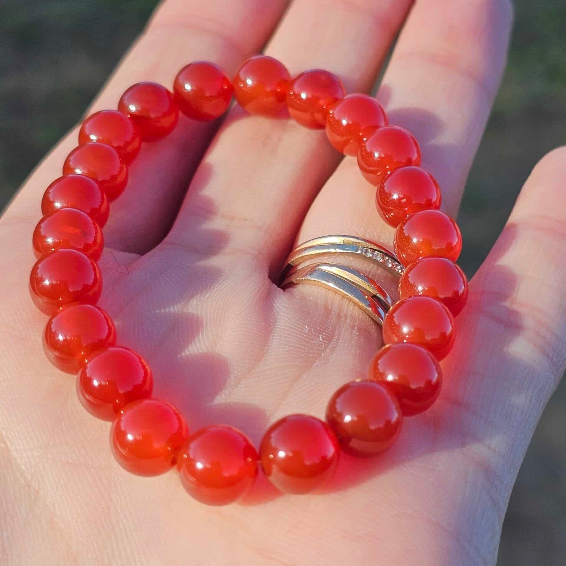 Bracelet élastique en Cornaline Rouge (17 à 19 cm)