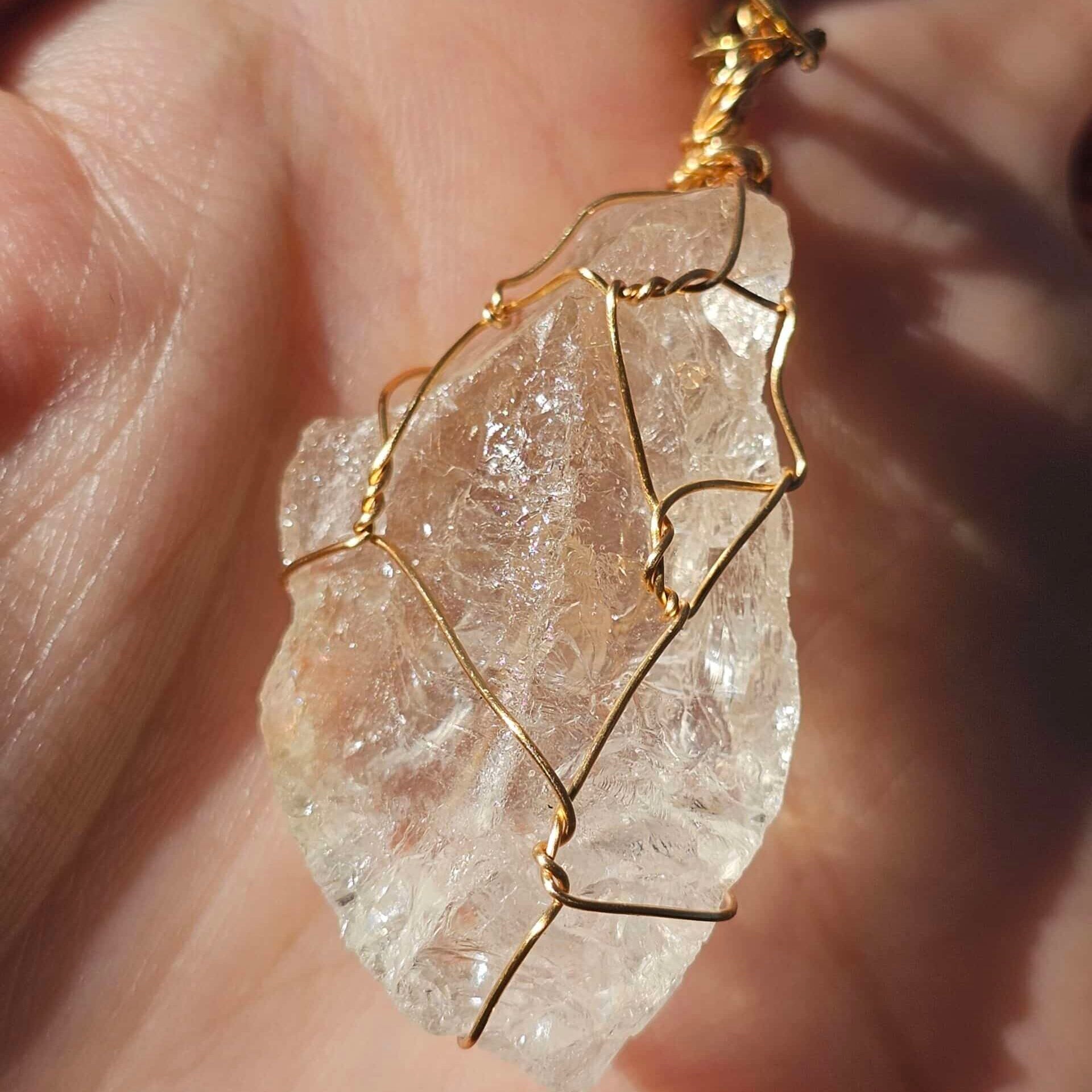 Collier raffiné en acier inoxydable avec pendentif citrine brute – 75 cm, 14 g