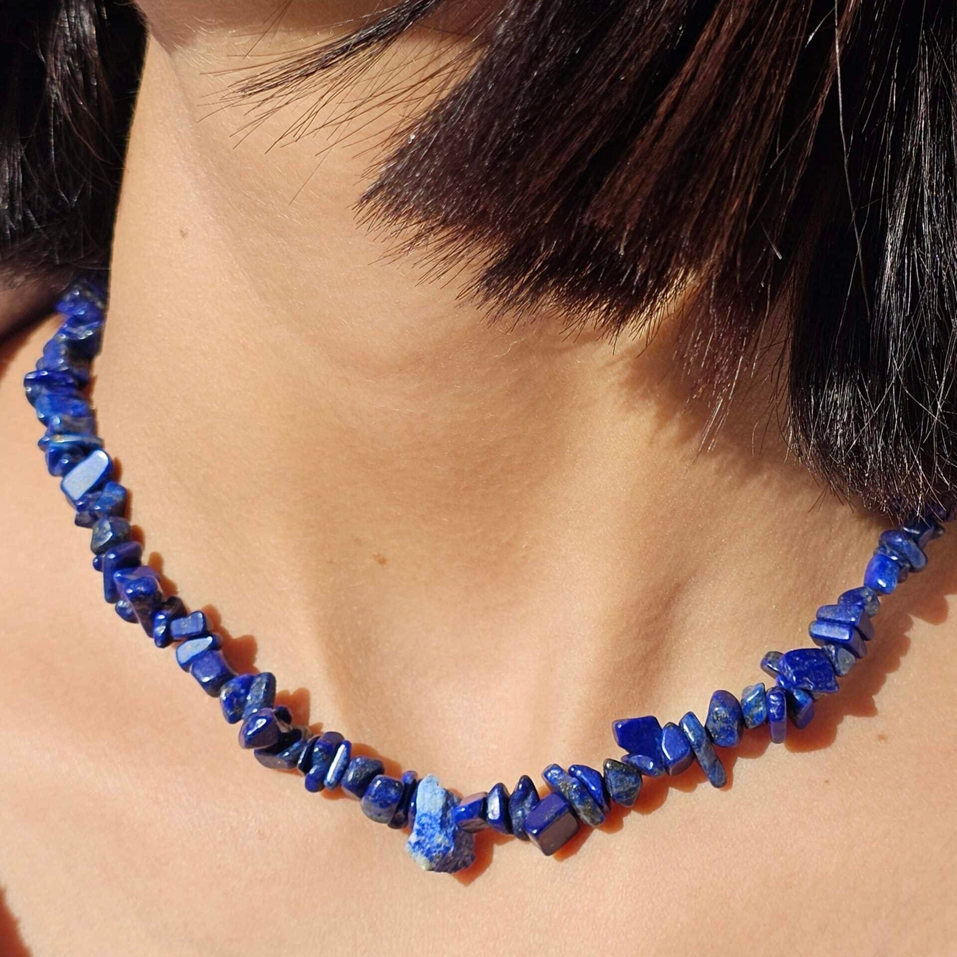Collier Lapis Lazuli brut avec fermeture en acier inoxydable (40 cm)