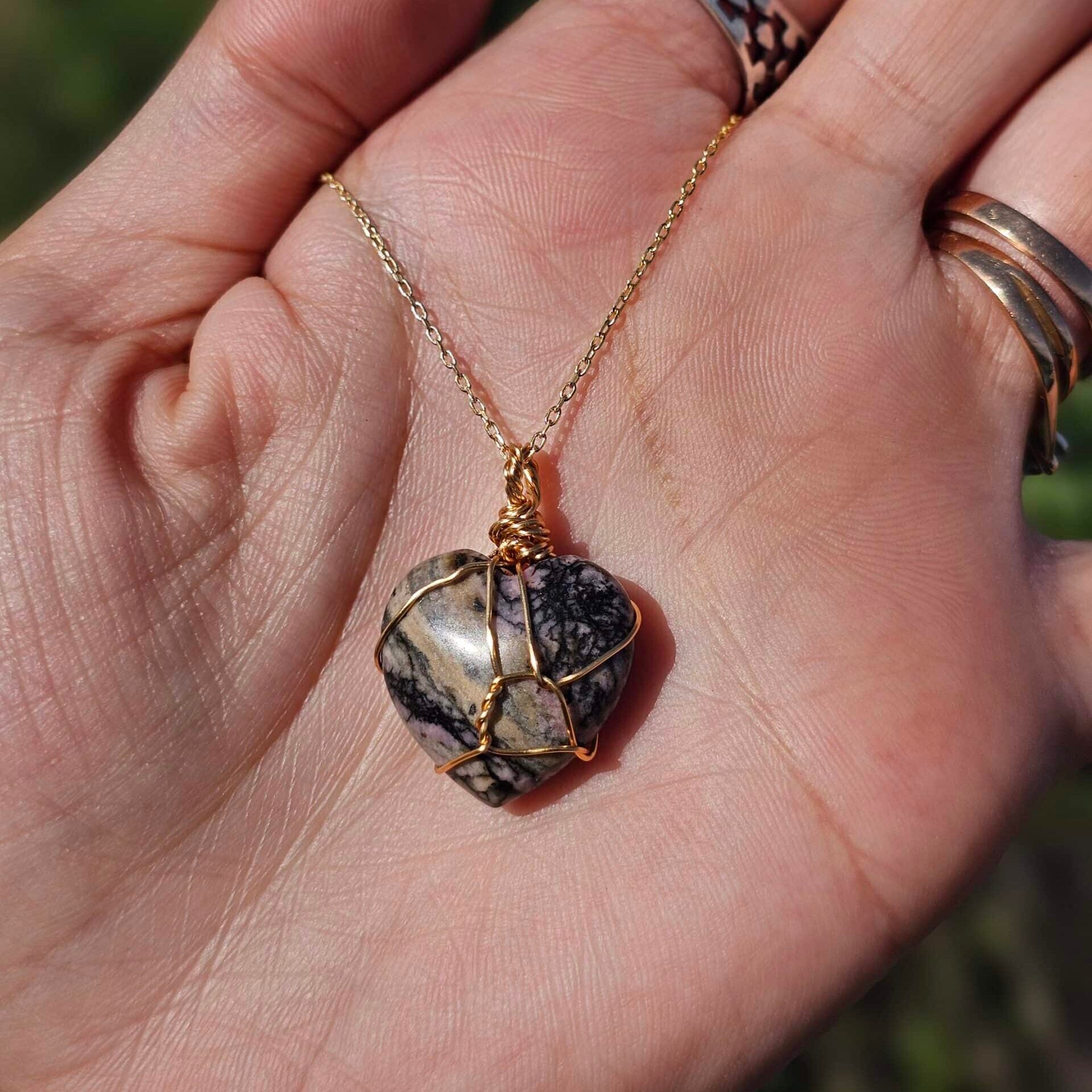 Collier en argent 925 plaqué en or avec pendentif cœur en Rhodonite (45 cm)
