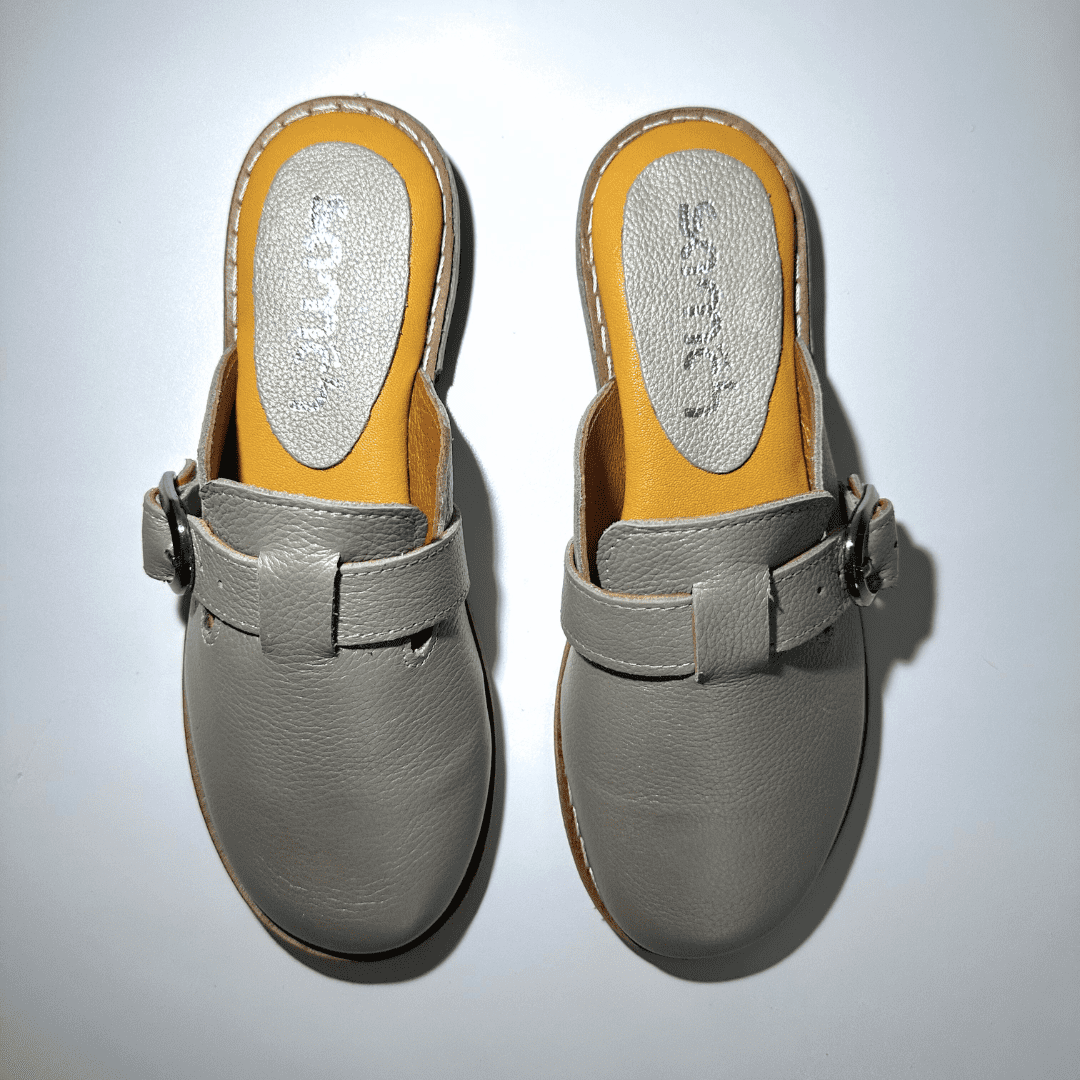 Babouche "Luminosa" en cuir argent unisexe - Balgha upcylée