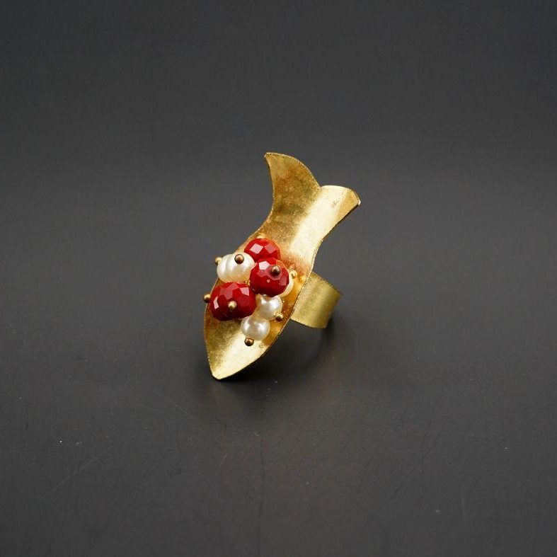 Bague en acier inoxydable forme poisson motif perle pour femme
