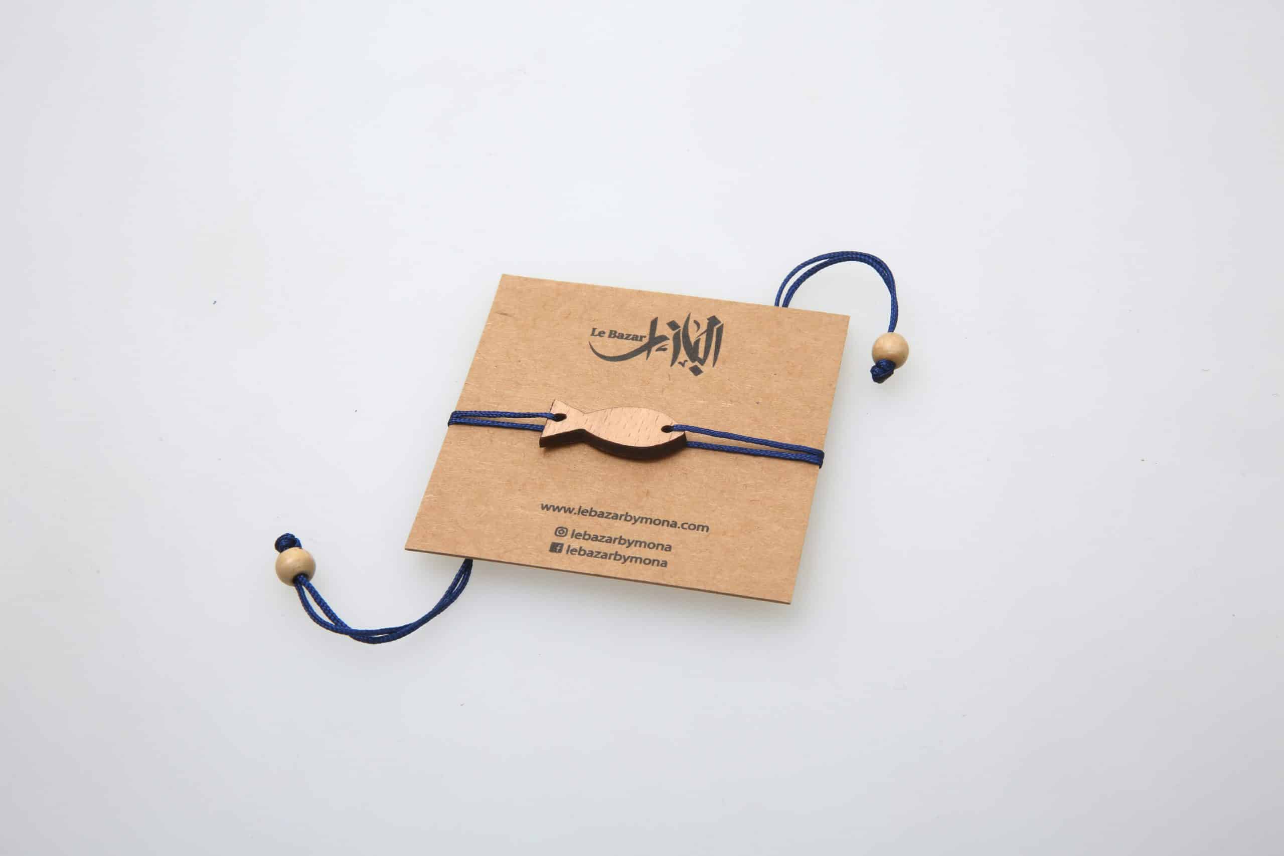 Bracelets en Bois Gravé avec Symbole Iconique de la Tunisie