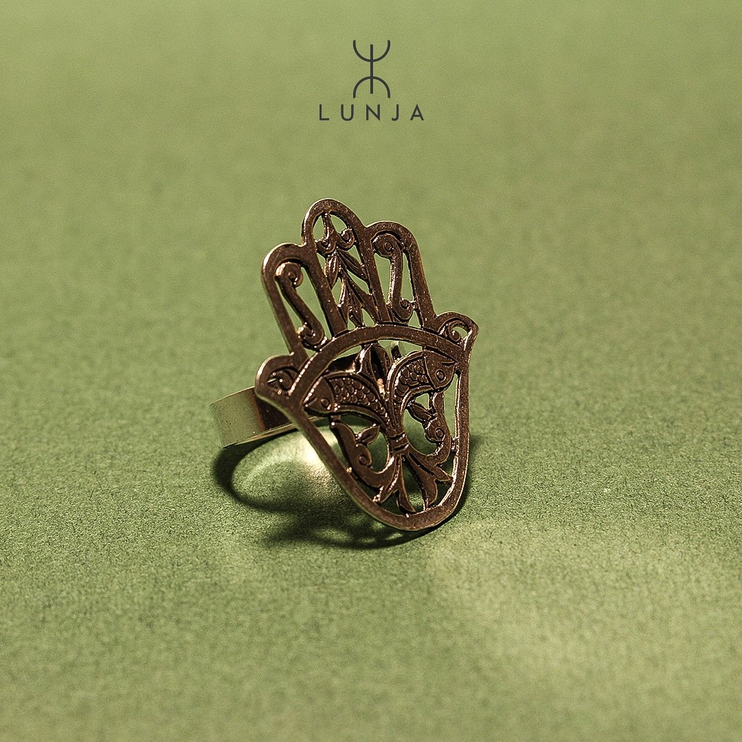 Bague argent khomsa finement gravée