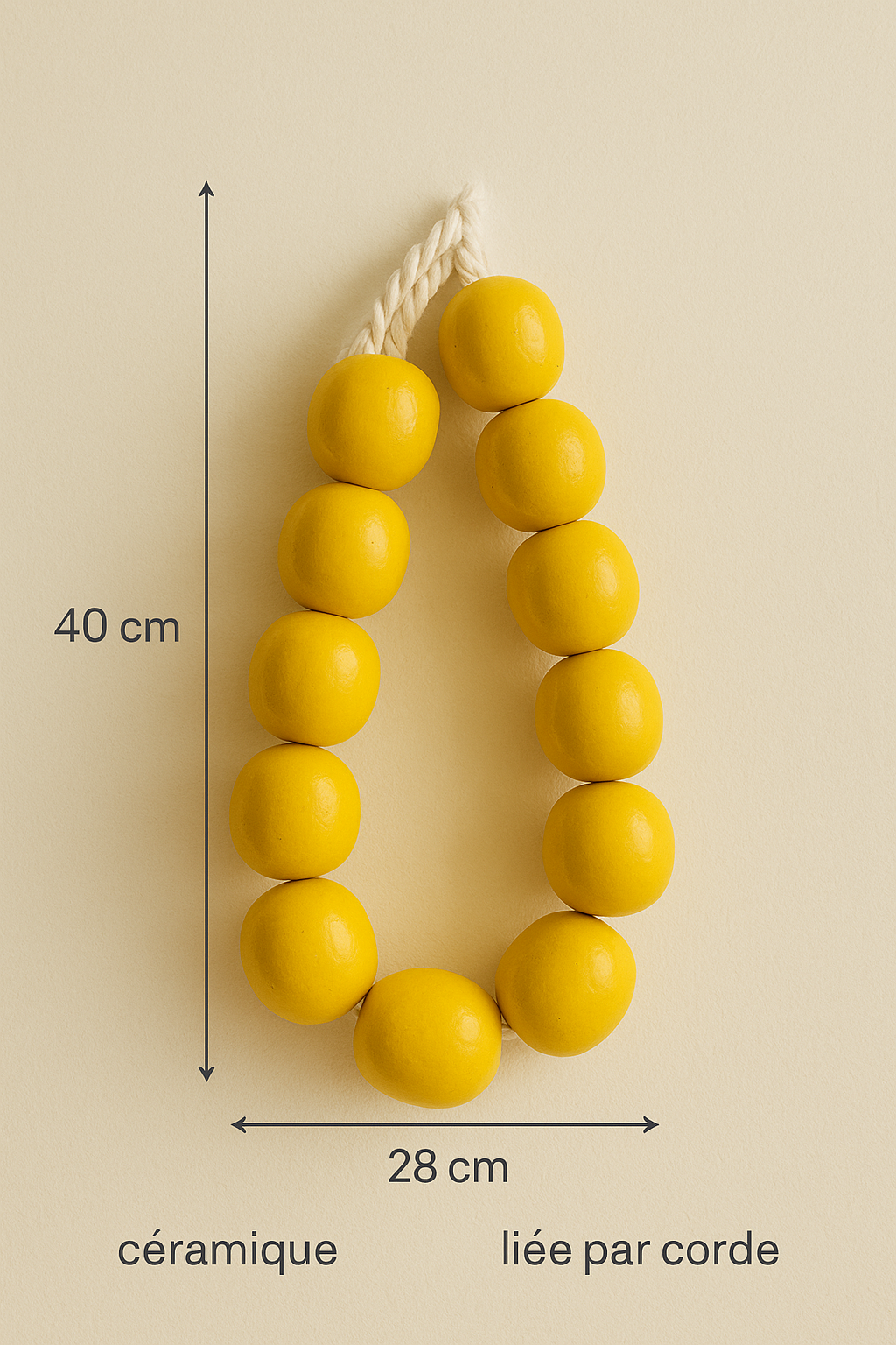 mini chapelet murale en perles de céramique jaune, dimension 40*26cm