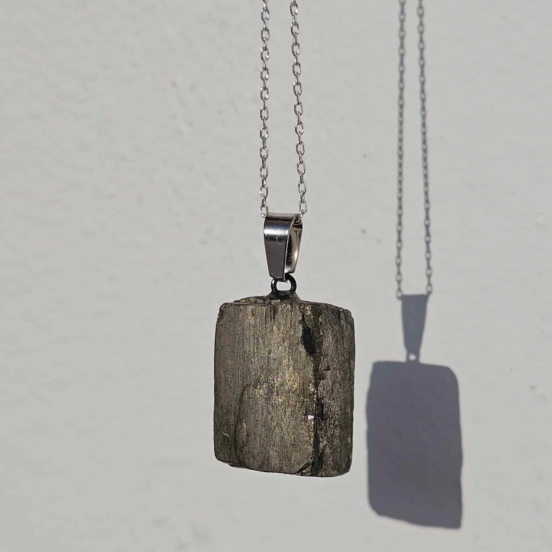 Collier en argent 925 avec pendentif en Pyrite Cubique (11g, 18g, 22g) – Chaîne de 45 cm ajustable