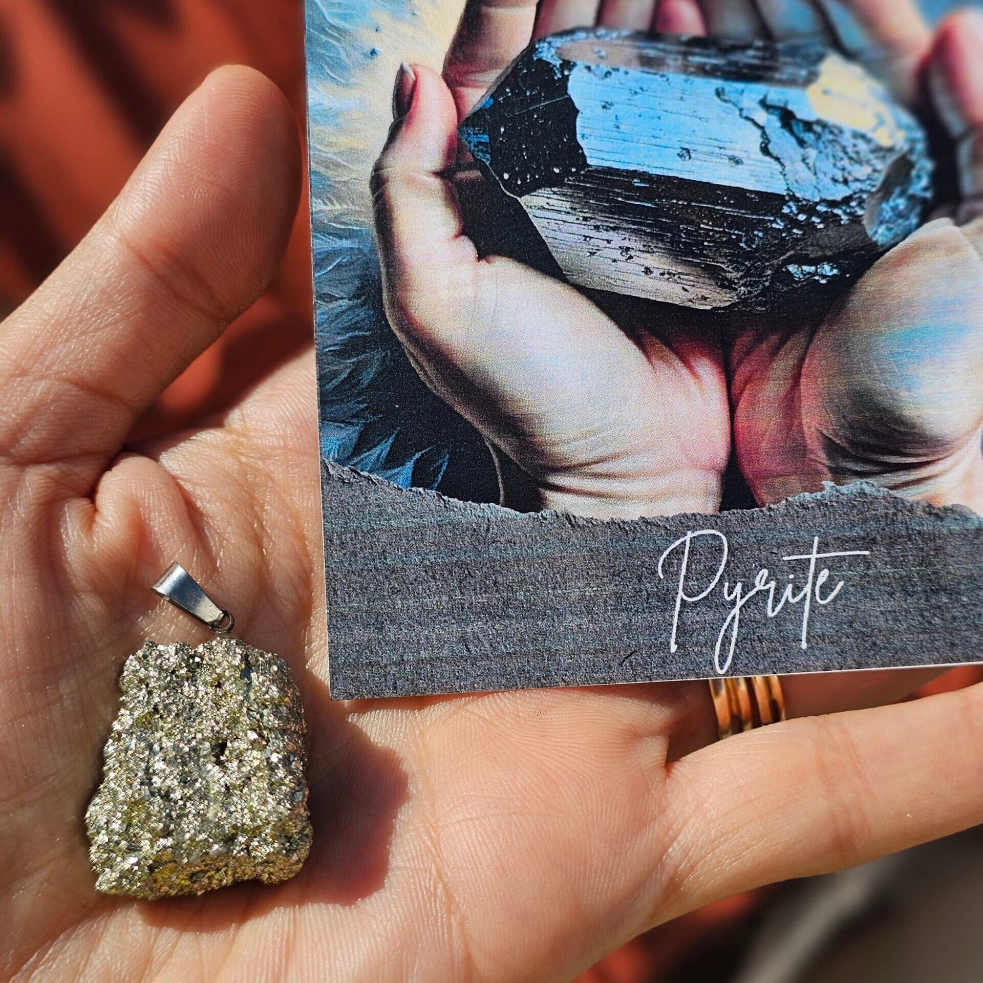 Pendentif pyrite brute – Bijou unique et naturel de 26 g (Sans collier)