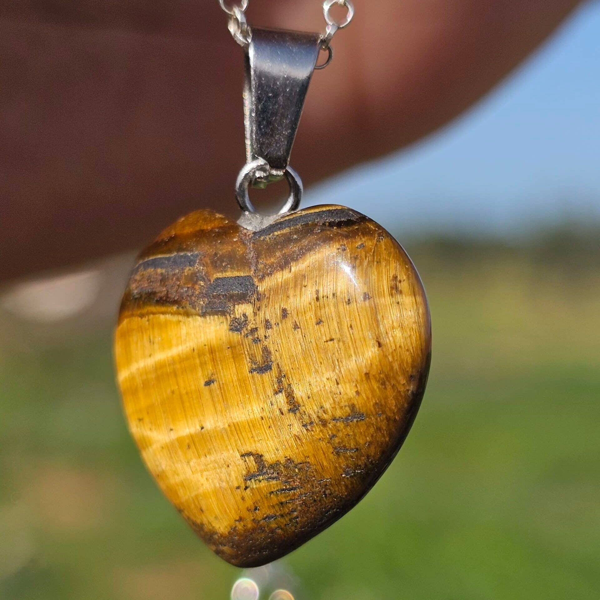 Collier en argent 925 avec pendentif cœur œil de tigre (45 cm)