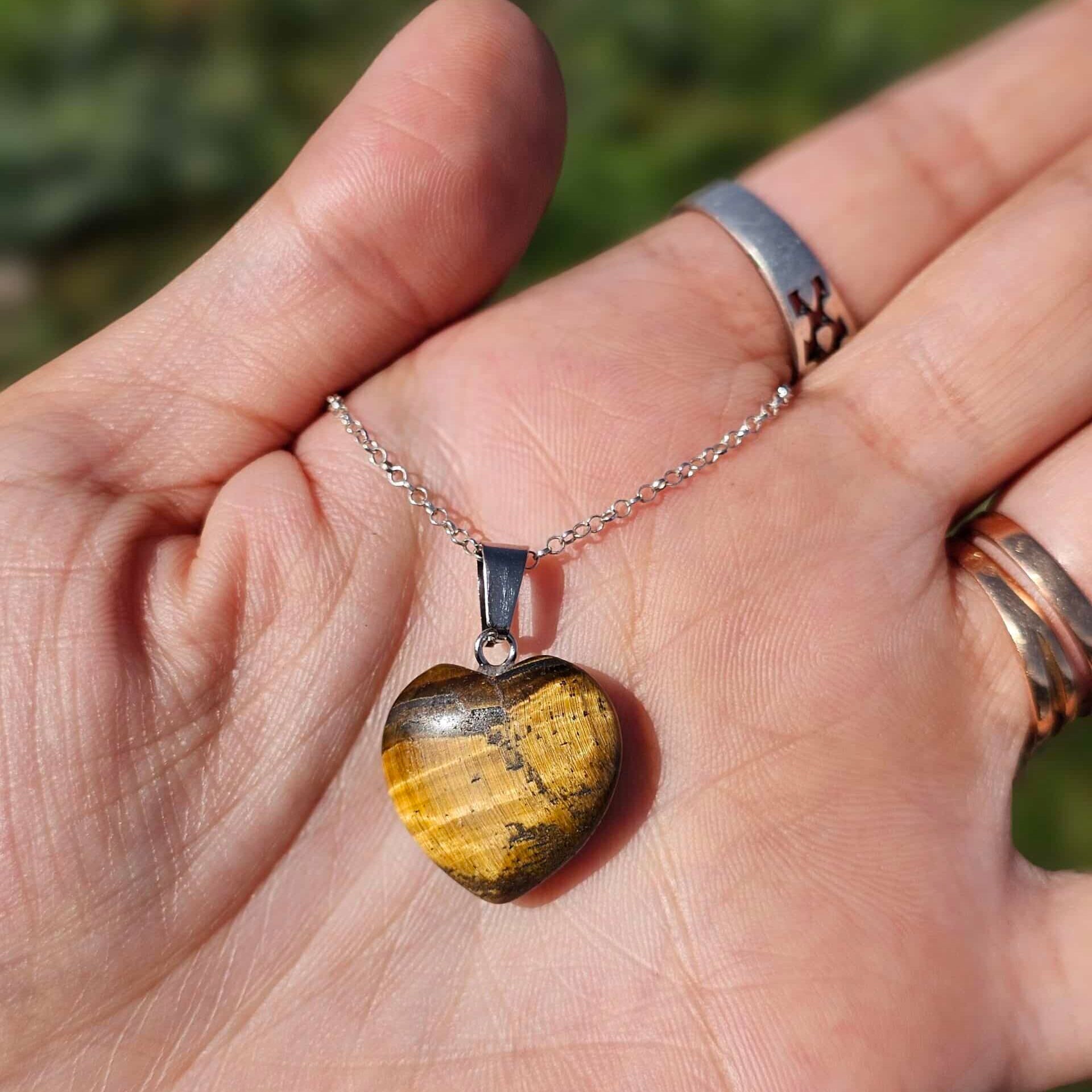 Collier en argent 925 avec pendentif cœur œil de tigre (45 cm)