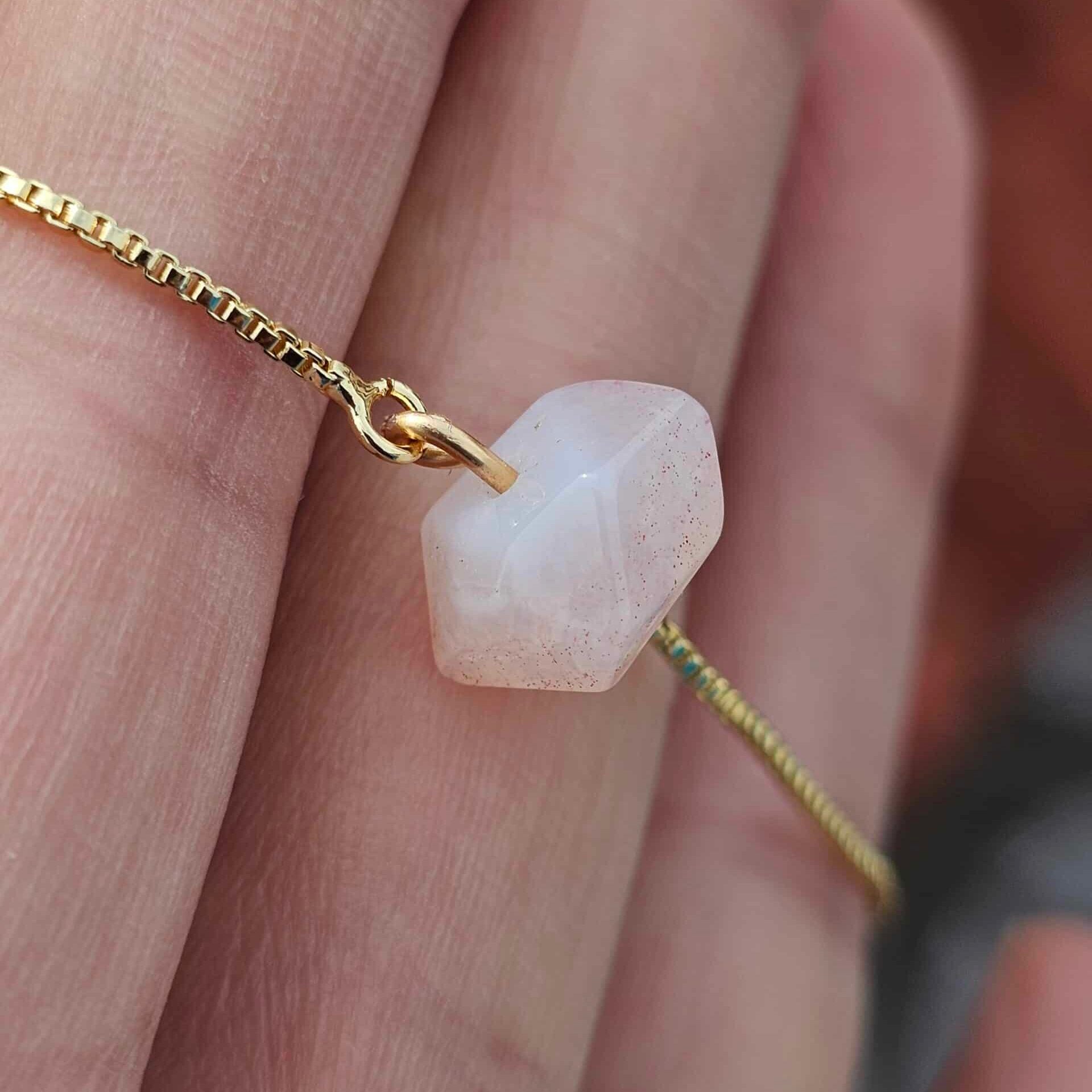 Bracelet en acier inoxydable ajustable avec quartz rose au centre