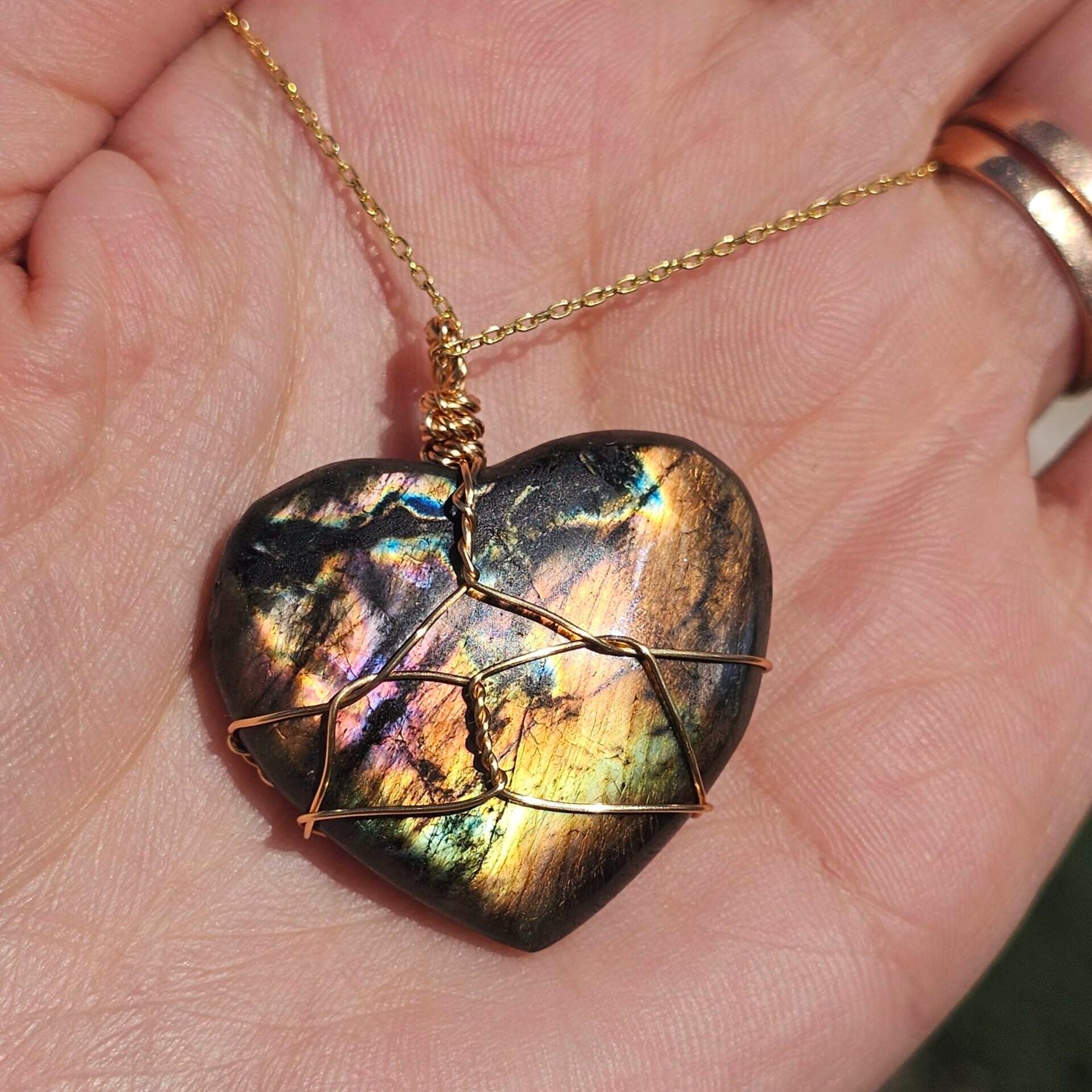 Collier en argent 925 plaqué en or avec pendentif cœur Labradorite avec reflet (45 cm)