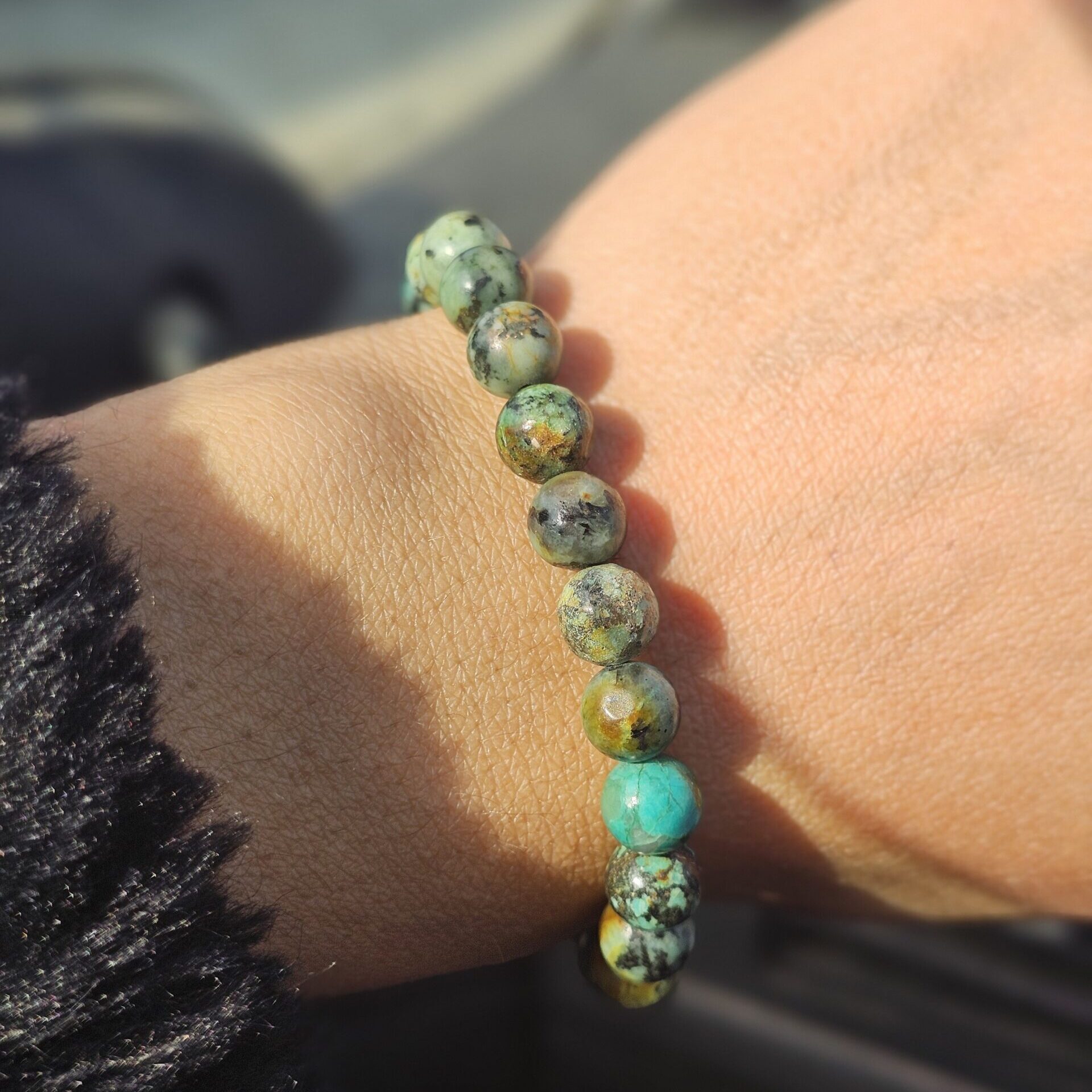 Bracelet élastique en Turquoise Africain (17 à 19 cm)