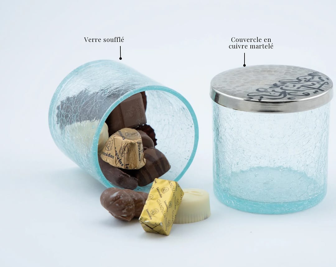 Boîte à chocolat en cuivre calligraphiée – Artisanat oriental