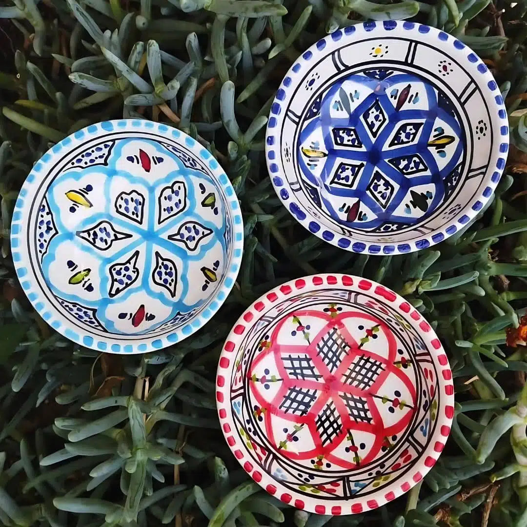 Bol en céramique artisanale – Rouge, Bleu, Turquoise (10cm)