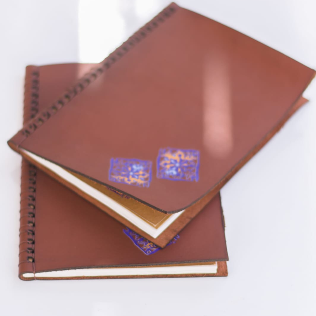 Box Ramadhan édition limitée (Carnet en cuir, Tablier en lin & carte illustrée)