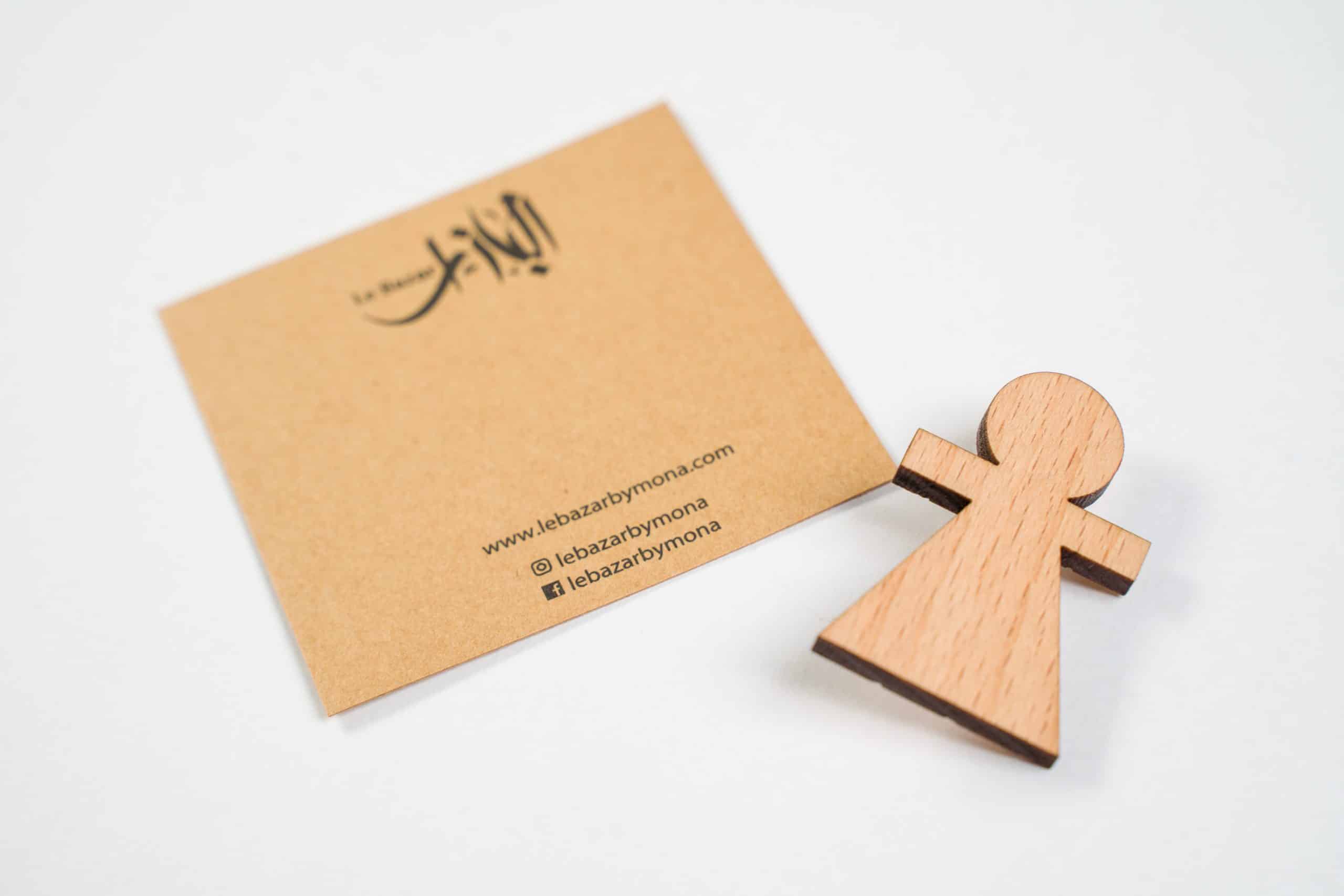 Broches en Bois Gravé avec Symbole Iconique de la Tunisie