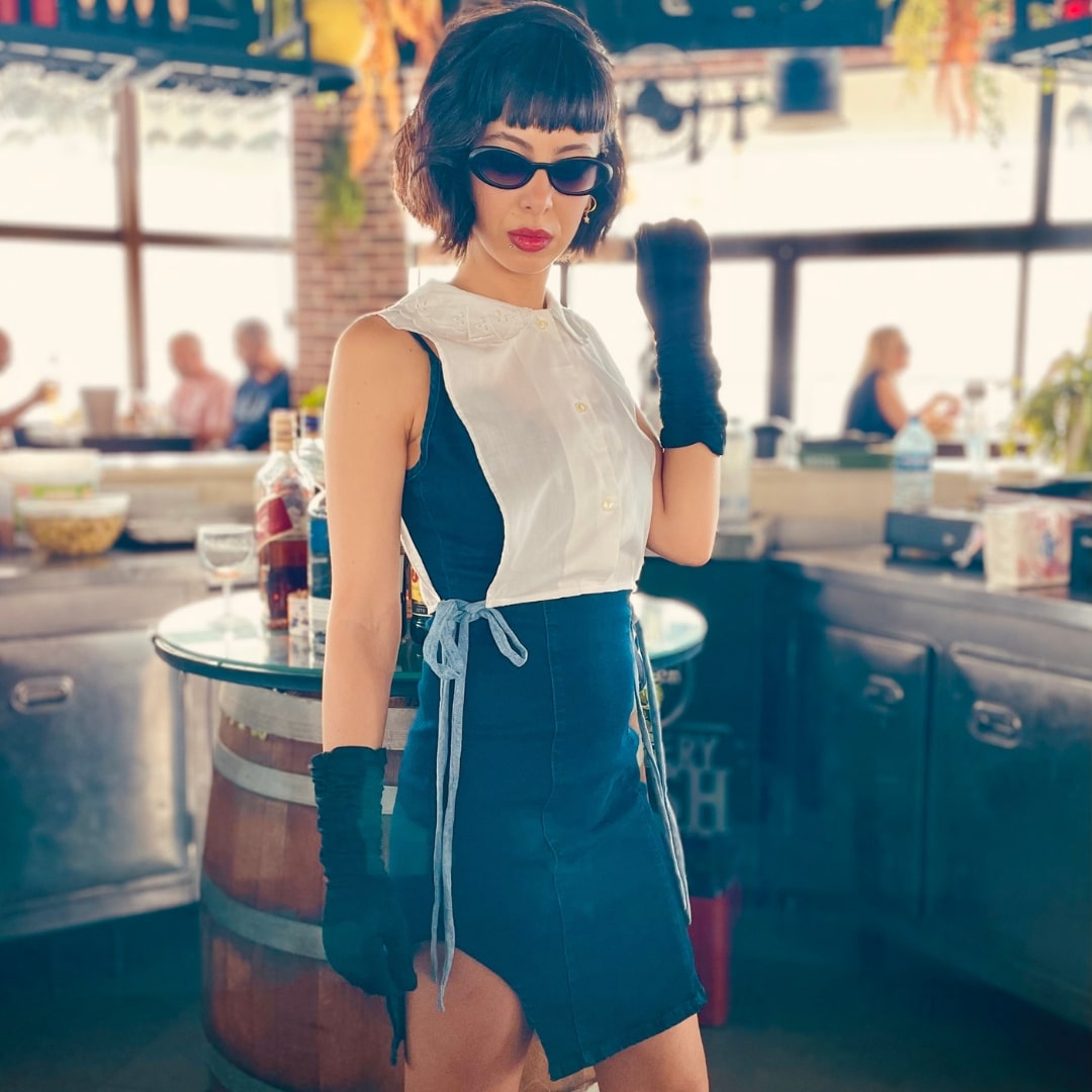 Chemise "Steph" denim blanche sans manches avec col brodé - pièce unique en taille S