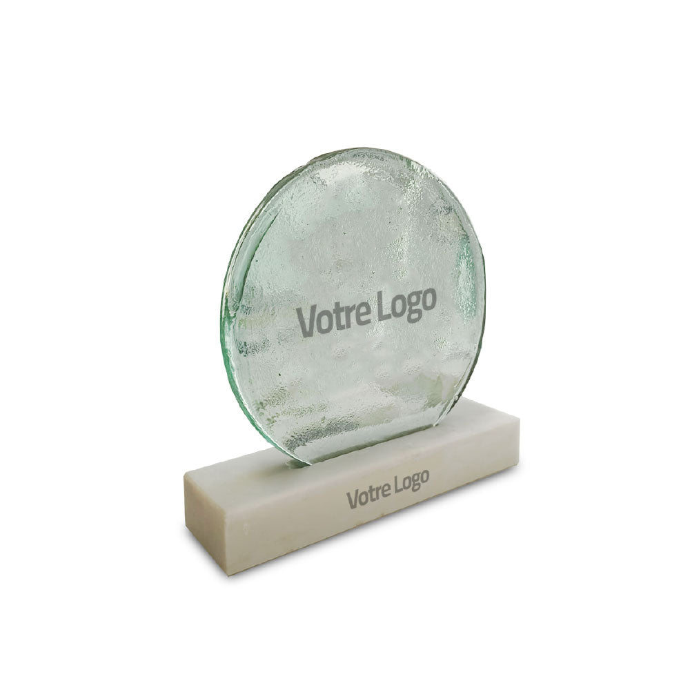 Trophée personnalisé en verre & marbre – Distinction élégante