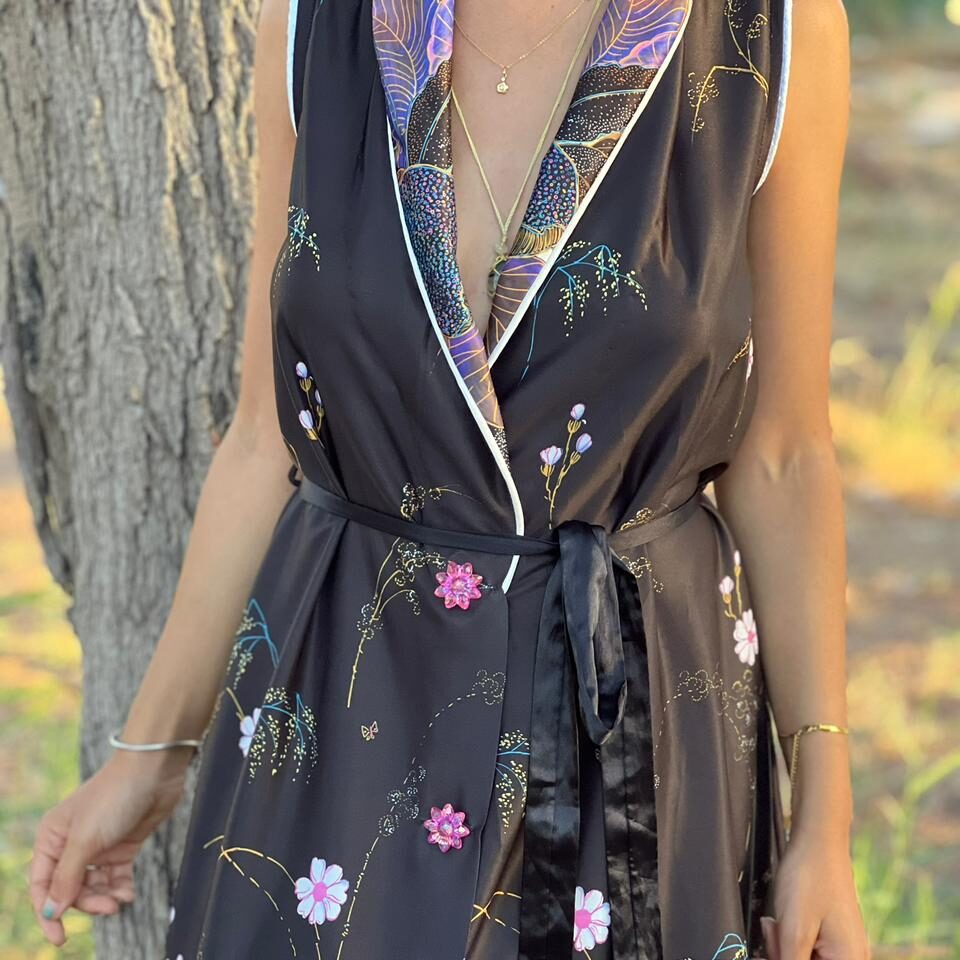 robe fleurie Flora Obscura élégance unique pour vous