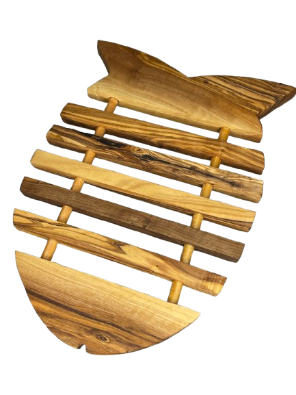 Pack décorative avec sous plat forme poisson, bougeoir en bois d'olivier et grenade en céramique