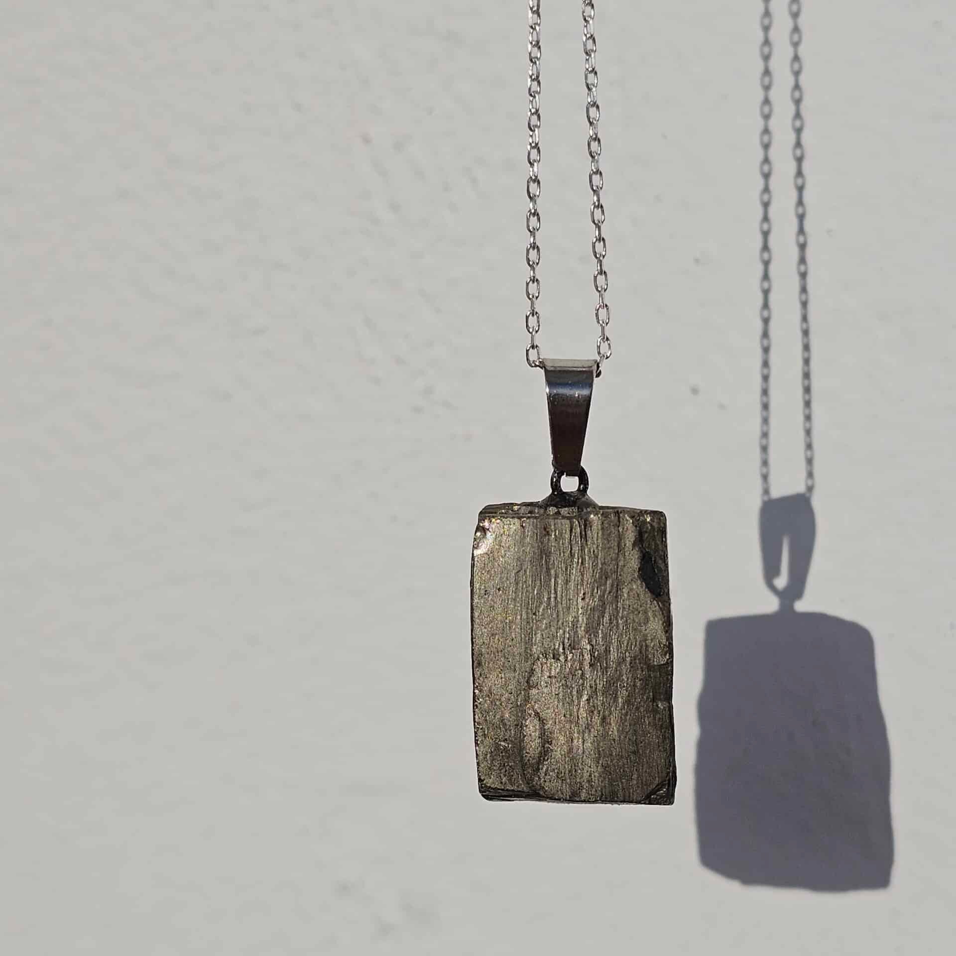 Collier en argent 925 avec pendentif en Pyrite Cubique (11g, 18g, 22g) – Chaîne de 45 cm ajustable